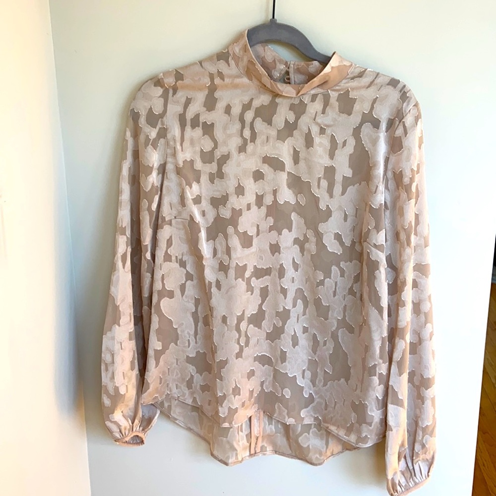 Medium Babaton blouse
